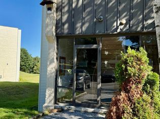 139 Foxfire Dr APT 301, Mount Pocono, PA 18344
