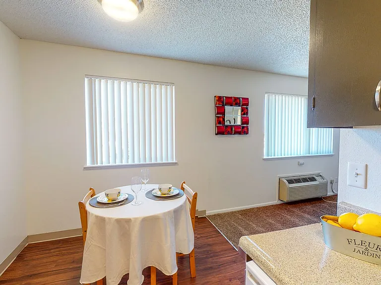 Three Rivers Place Apartments — Photo 66