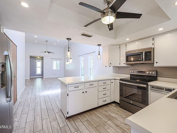 5th image of 2235 E Catalina Drive