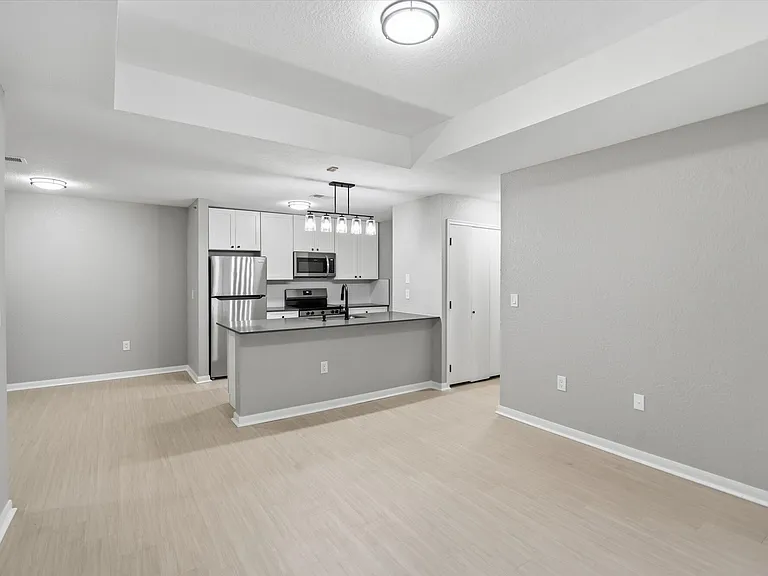 The Villas at North Oak — Photo 6