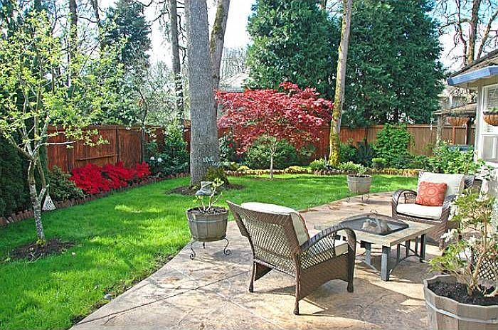 Private Serene Yard