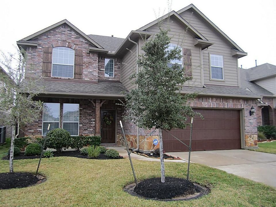 1st image of 8714 Debbie Terrace Dr