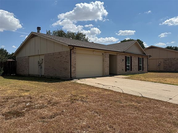 2nd image of 355 Ridgecrest Dr