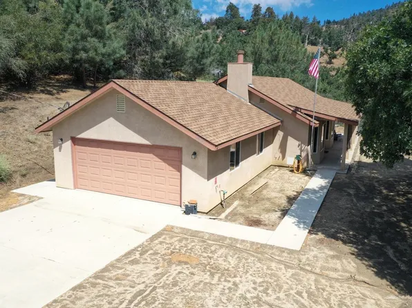 25340 Deertrail Dr, Tehachapi, CA 93561