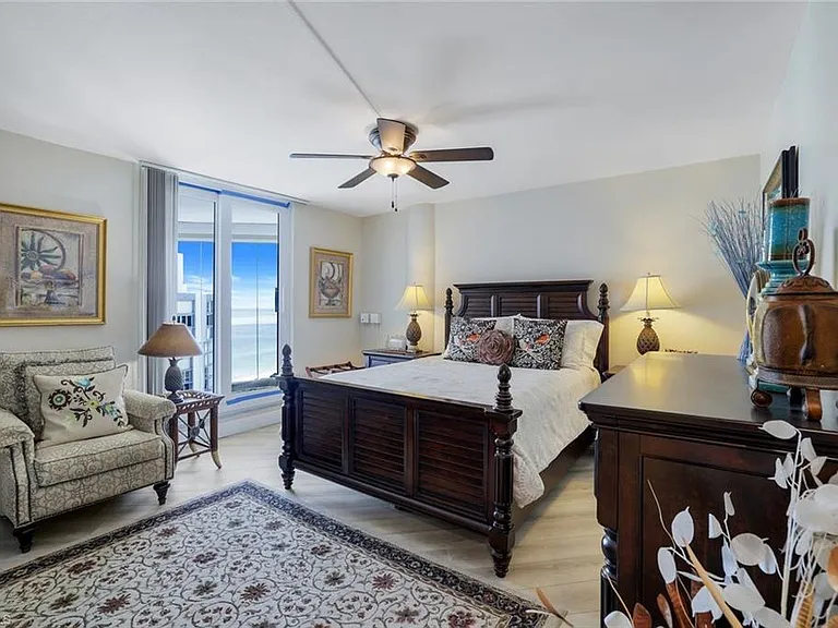 4041 Gulf Shore Blvd N #1705 — Photo 18