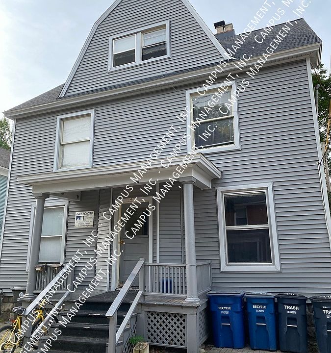 1st image of 940 Greenwood Ave APT 1