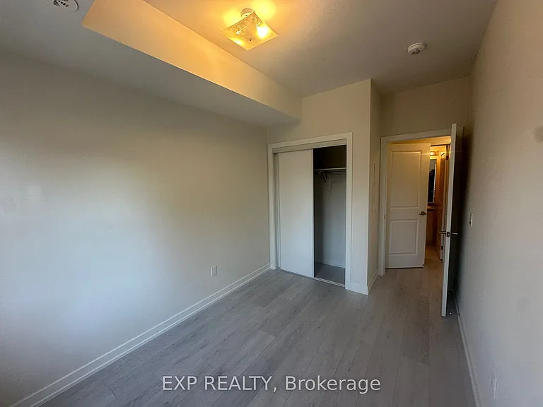 15100 Yonge St #241 — Photo 9