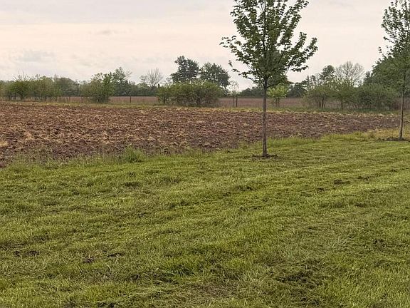 2nd image of 2425 E County Road 150 S