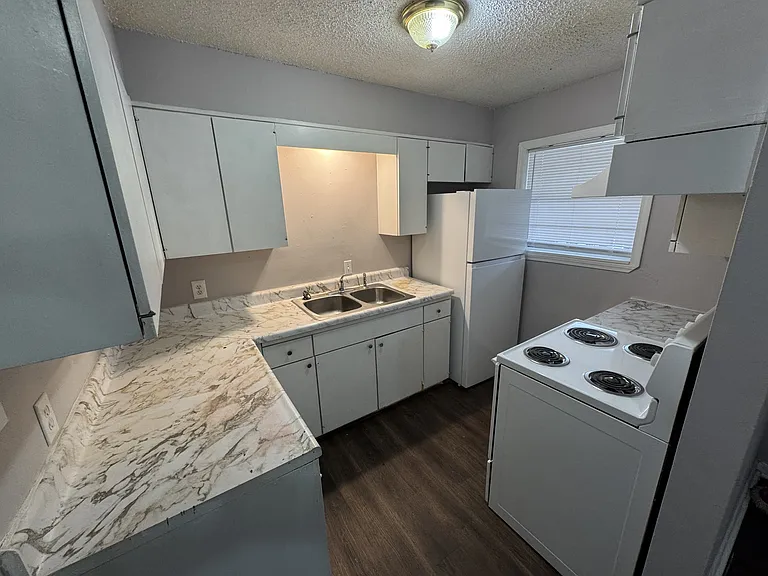 101 North Ave #11 — Photo 2