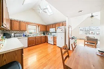 8 Hastings St #3 — Photo 1