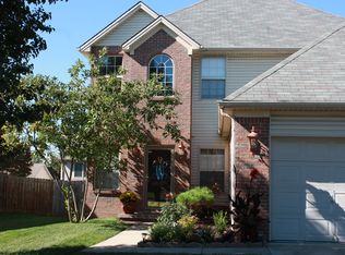 2828 Sandersville Rd, Lexington, KY 40511