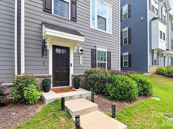 3rd image of 2402 Autumn Olive Ln