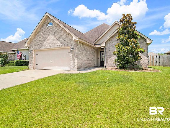 2nd image of 1077 Crown Walk Dr