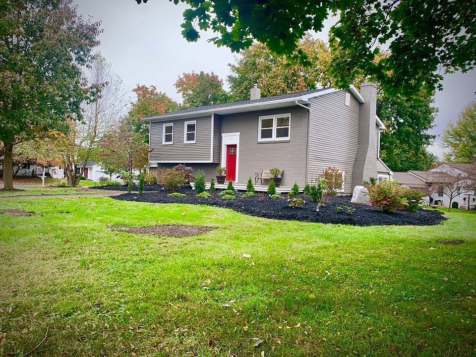 Front corner view