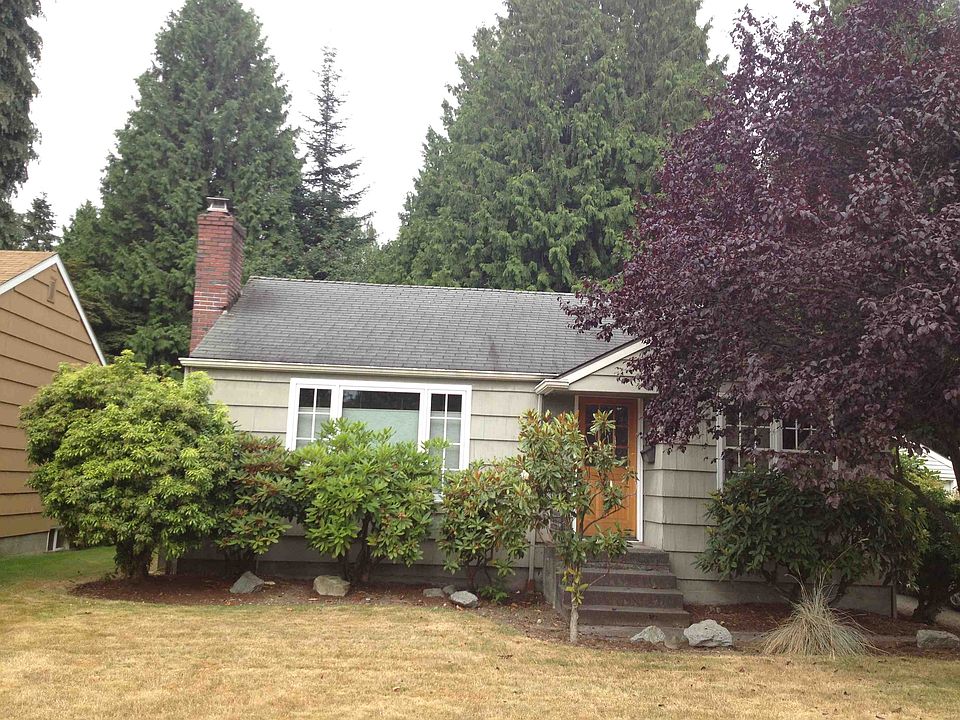 2nd image of 7723 33rd Ave NE