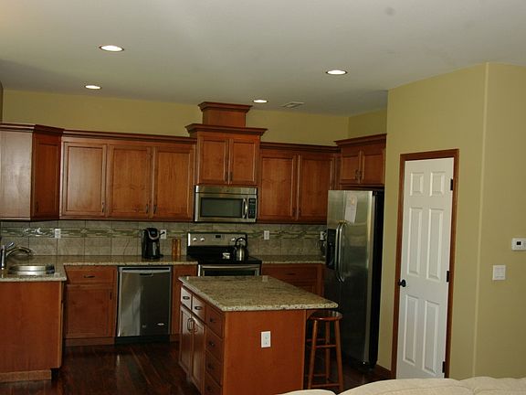 3rd image of 113 Ames St NE