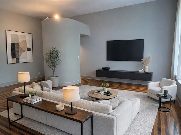 1035 Russell St #4 — Photo 2