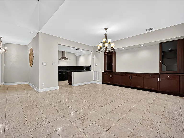 3027 Bissonnet St — Photo 7