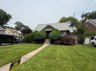 398 W 4th Ave, Roselle, NJ 07203