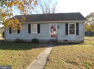 718 Camp Rd, Denton, MD 21629