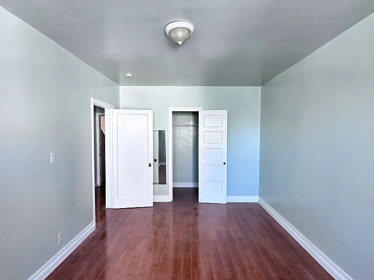 2110 Ashby Ave #5 — Photo 5