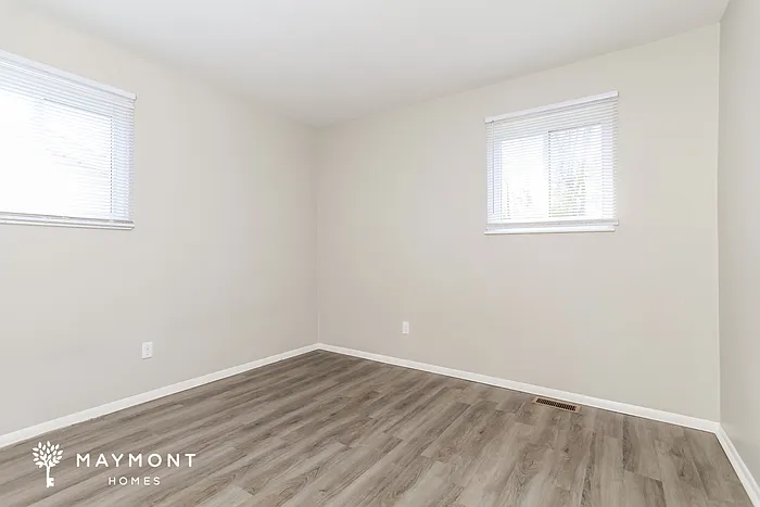 736 Marbea Dr — Photo 7