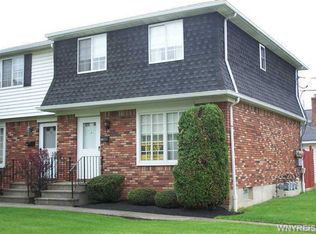 1789 Como Park Blvd APT A, Lancaster, NY 14086