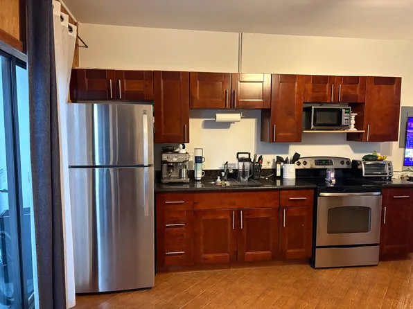 1617 SE 4th St #1, Deerfield Beach, FL 33441