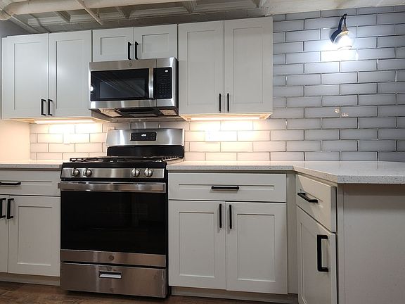 2nd image of 6202 Nottingham Ave #131