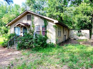 393 Haynes Ave, Camden, AR 71701
