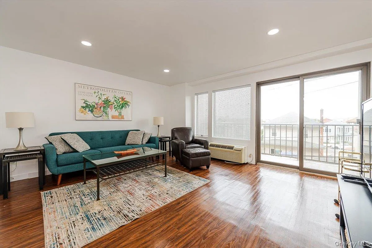1 bed, 1.0 bath, 800 sqft, $2,800 — Photo 4