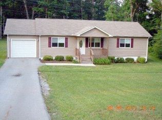 97 Rusty Blue Dr, Crossville, TN 38555
