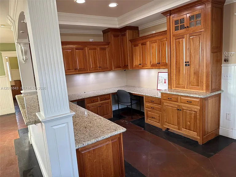 428 N Curry St — Photo 22