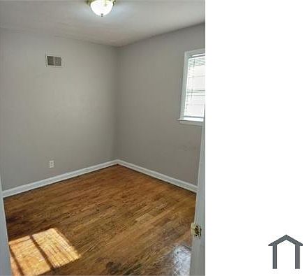 4th image of 78 Williams Blvd