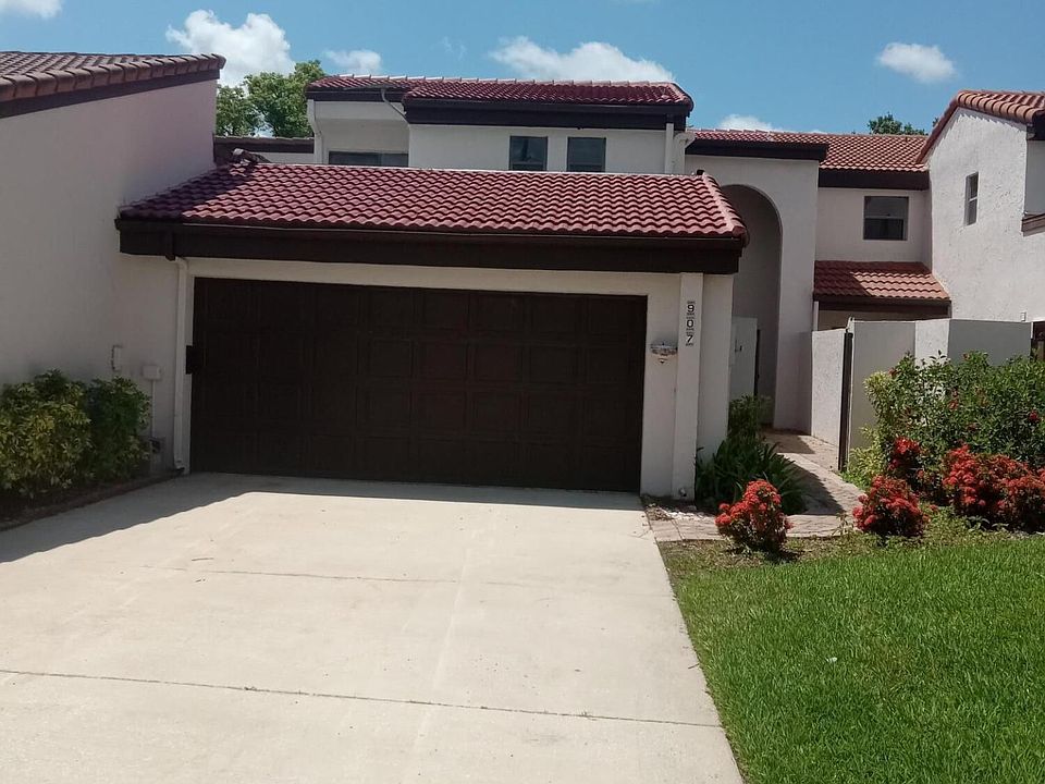 1st image of 907 Osprey Dr #907