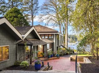 8830 NE Spargur Loop Rd, Bainbridge Island, WA 98110