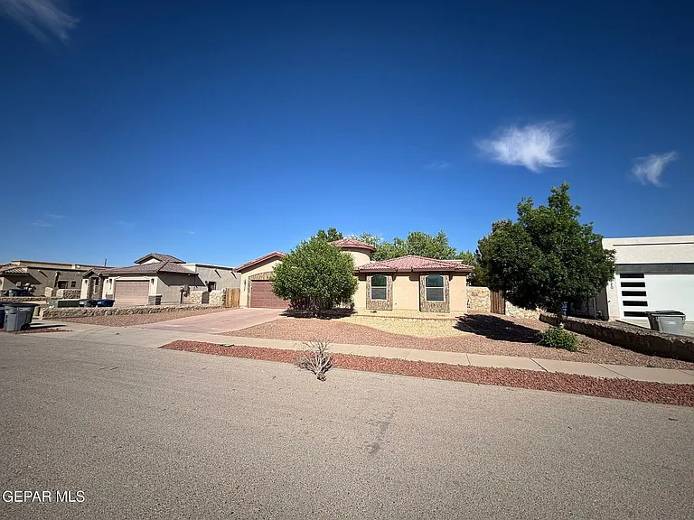5724 Valley Lilac Ln — Photo 6