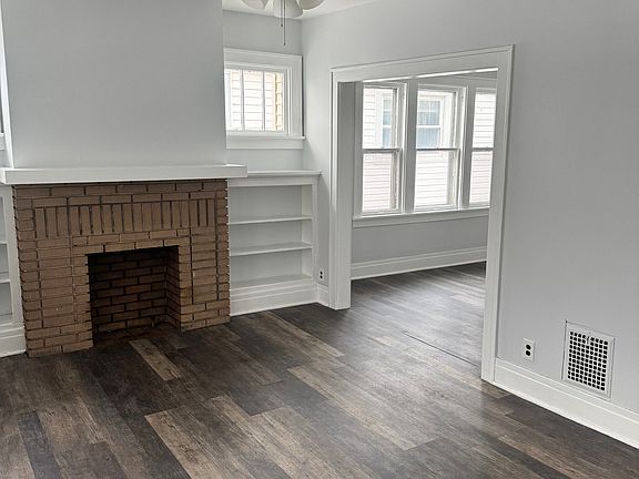 2nd image of 421 Colvin Ave #2
