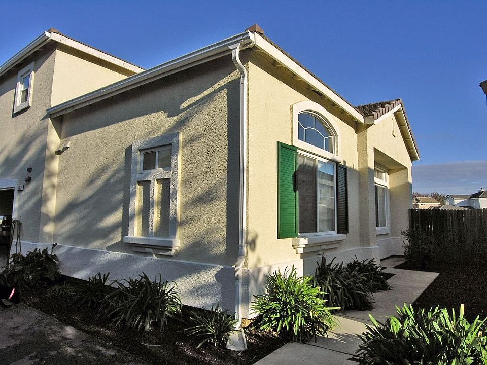 1st image of 463 La Esperanza Dr