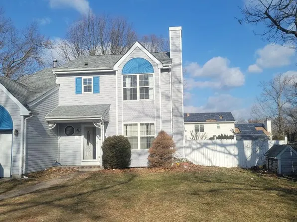 1 Sunnydale Ct, Bayville, NJ 08721