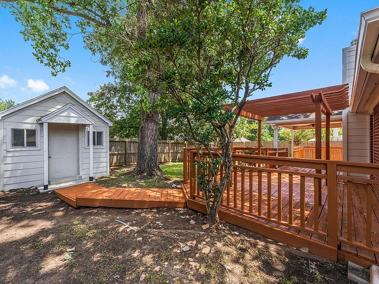 351 Fantasy Ln — Photo 26