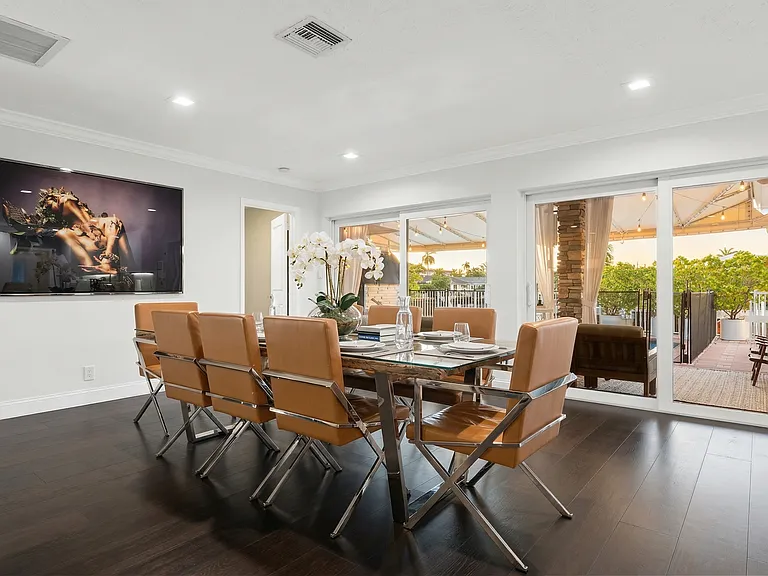 5841 Bayview Dr — Photo 25