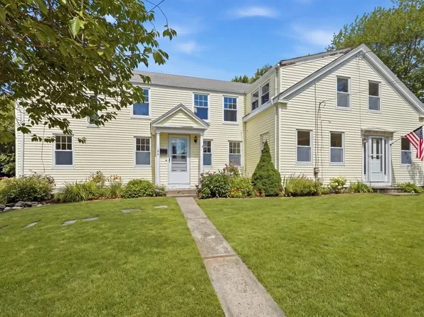 194-196 Hersey St, Hingham, MA 02043