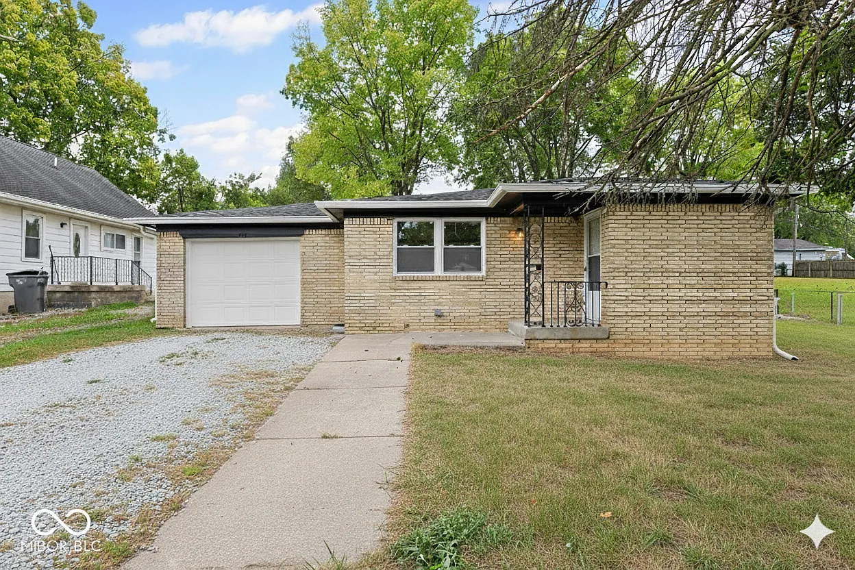 111 W Southern Ave photo 1