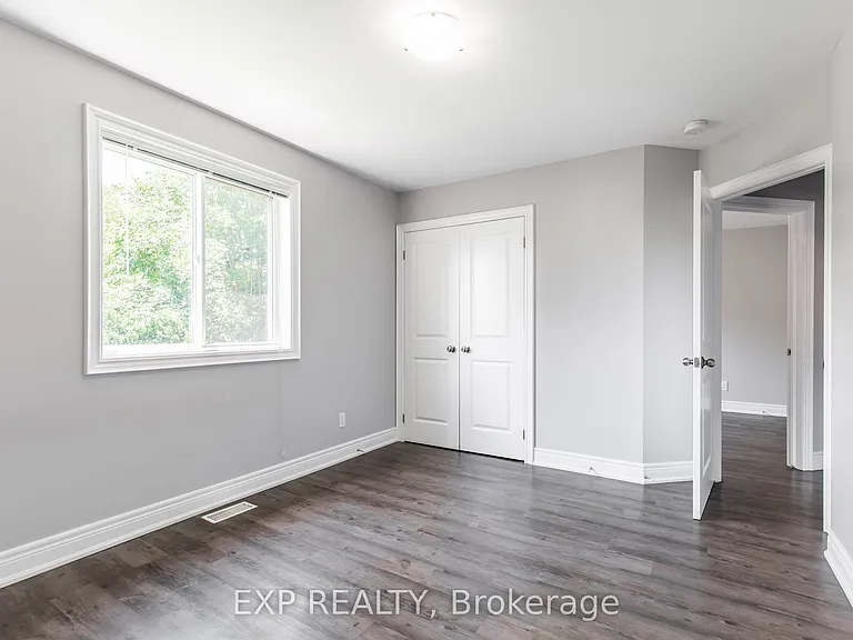 11 Donald Ave #UPPER — Photo 9