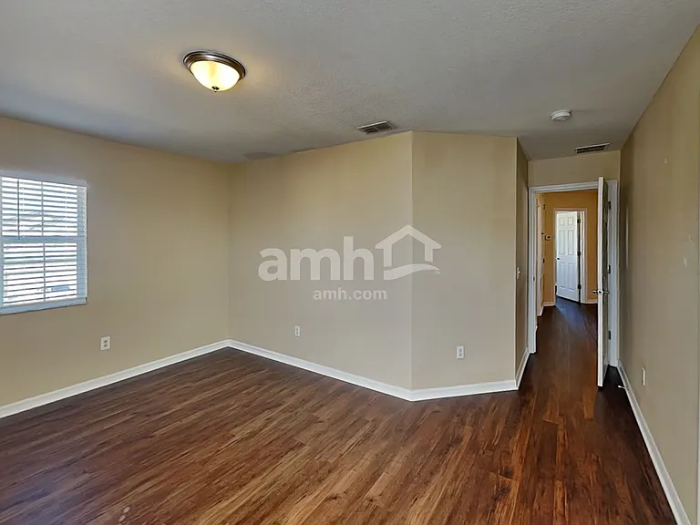 593 First Cape Coral Dr — Photo 18