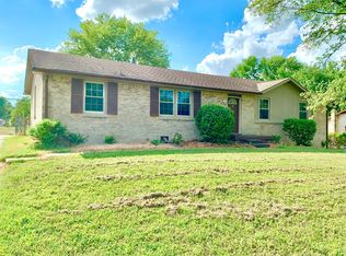 512 Nashboro Rd, Clarksville, TN 37042