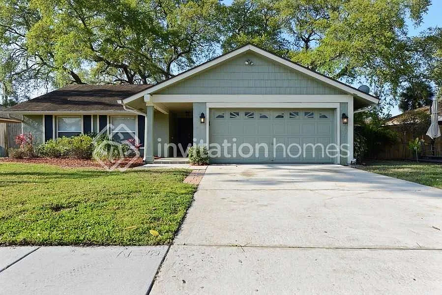 2806 Witley Ave