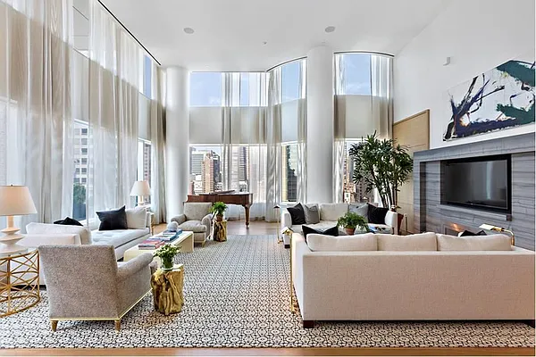 Rented by Synergy NYC | media 41