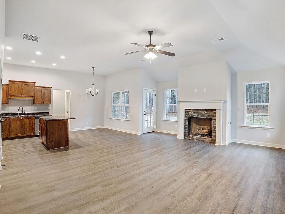 Mesquite Plan, Pine Wood, Southaven, MS 38672 | Zillow